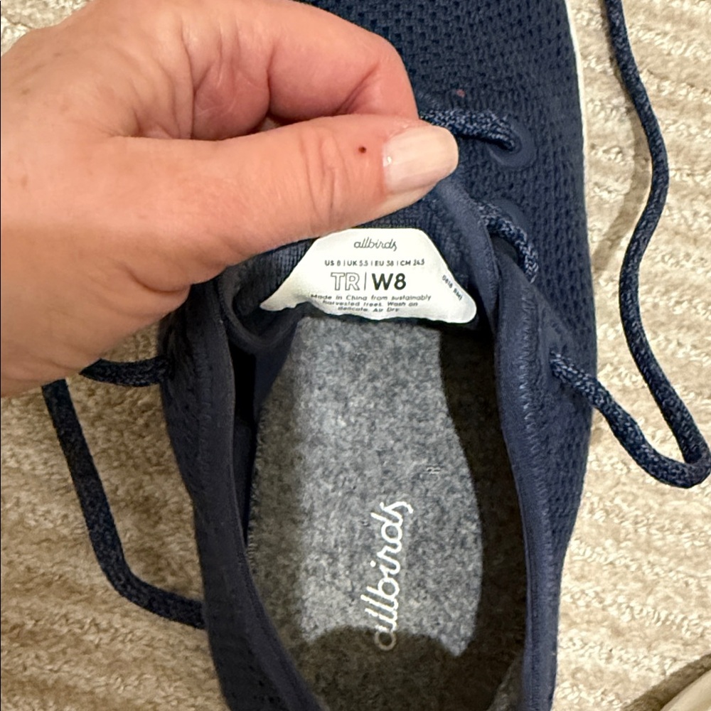 All Birds Women’s Sneakers - Picture 3 of 6